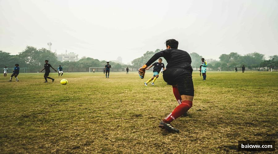 qmh球盟会·(中国)球盟会专业装备，轻松掌控赛场！🎾 品质与潮流，为你的热爱加冕！